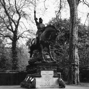 ST GEORGE WAR MEMORIAL ST GEORGE WAR MEMORIAL