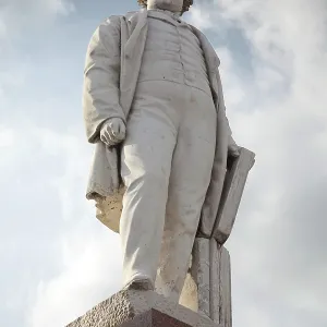 Statue of Herbert Ingram Statue of Herbert Ingram