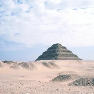 STEP PYRAMID/SAQQARA STEP PYRAMID/SAQQARA