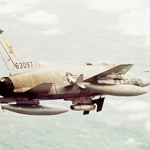 SUPER SABRE F 100 PLANE SUPER SABRE F 100 PLANE
