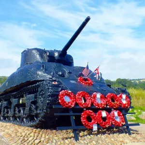 Tank Memorial, Slapton Sands, Torcross, Devon Tank Memorial, Slapton Sands, Torcross, Devon