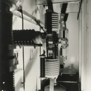 Vacuum interrupter switch gear Vacuum interrupter switch gear