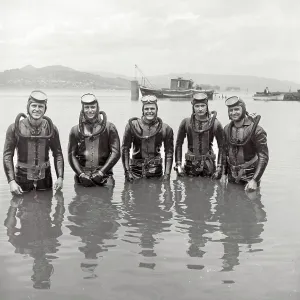 Vigo Bay treasure hunter diving Vigo Bay treasure hunter diving