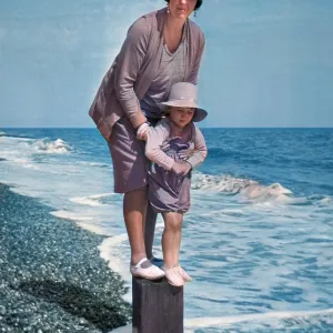 Woman and child at the seaside Woman and child at the seaside