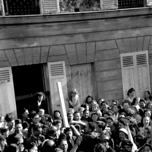 WOMEN COLLABORATORS 1945 WOMEN COLLABORATORS 1945
