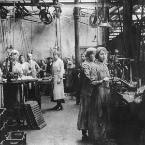 WW1 - Women War Workers at J A Prestwick Engineers WW1 - Women War Workers at J A Prestwick Engineers