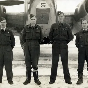 WW2 - RAF Crewmen John O'Byrne and three others WW2 - RAF Crewmen John O'Byrne and three others