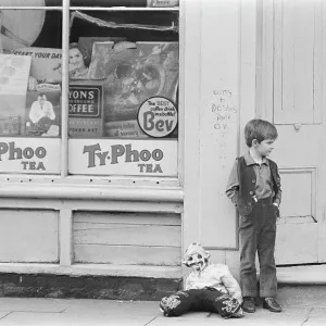 : Manchester street photography by Michael Kay