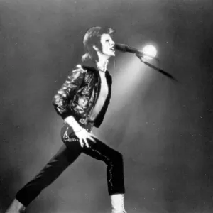 Ziggy Stardust and the Spiders from Mars film (1973) Ziggy Stardust and the Spiders from Mars film (1973)