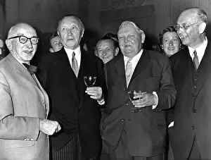 Gemeinschaft: 10 years of German economic miracle