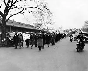 Starve: 1400 Hunger Marchers arrive in Washington, ?