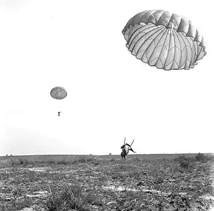 Paras: 16th Parachute Brigade training