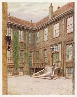 Townhouse: 17TH CENTURY TOWNHOUSE