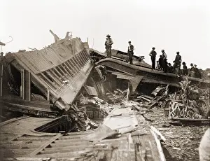 Chatsworth: 1887 Great Chatsworth train wreck, killed ?
