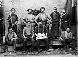 Carpeting: 1890s Group Portrait Of 9 Carpet