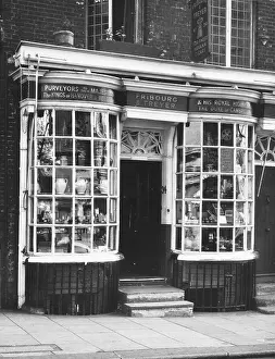 18TH C. TOBACCONIST SHOP