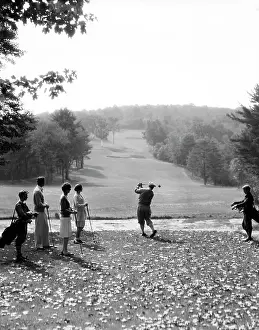 Teeing: 1920s 1930s Group Of Golfers Teeing