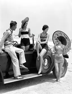 1920s 1930s Man And Three Women