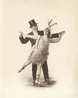 Sequins: 1920s roller dancing