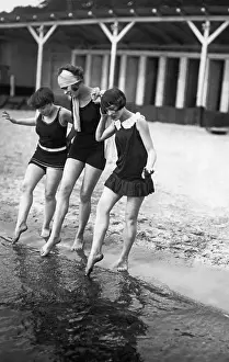 Toes: 1920's Swimwear