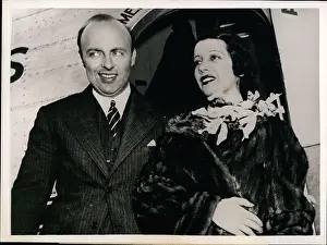Pons: 1930-1939 Actor - Actress