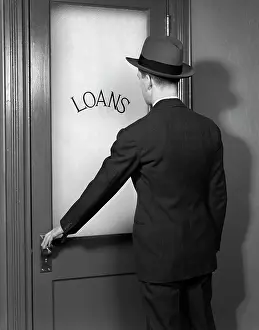 Borrow: 1930s 1940s Man In Suit And Hat