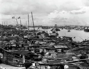 Sampans: 1930s Busy Harbor On Pearl River