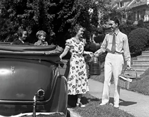 Thermos: 1930s Family Of Four Getting Into