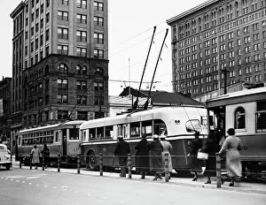 Midwestern: 1930s Line Modern Trolley Bus