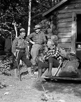 Gunning: 1930s Three Men Outside Hunting