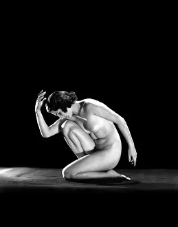 Statuesque: 1930s Nude Woman In Classical