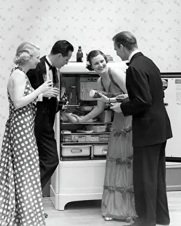 Icebox: 1930s Pair Of Couples In Formal