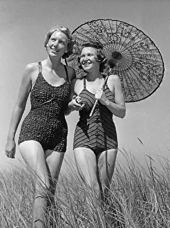 Swimsuits: 1930's Swimwear
