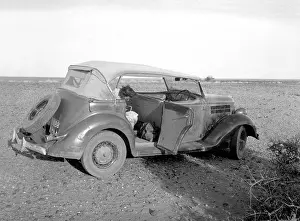 Motorcar: 1935 Ford Model 48 Phaeton 4-door cabriolet, regn 1088