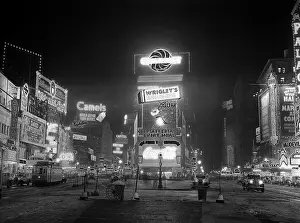 Flic: 1935 Nyc Times Square Lighted