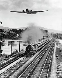 40mph: 1940s Three Forms Of Transportation