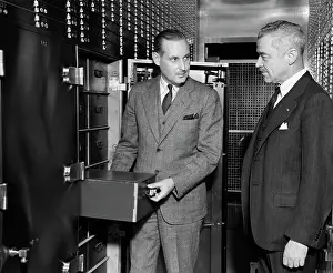 Valuables: 1940s Two Men Bank Open Safety