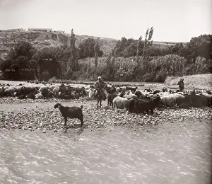 Hama: 1943 Syria - Hama on the river Orontes
