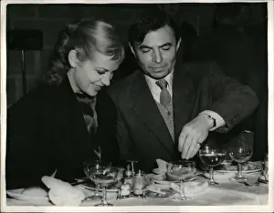 Neff: 1950-1959 Actor - Actress