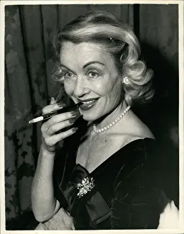 Caf And Eacute: 1950-1959 Actor - Actress