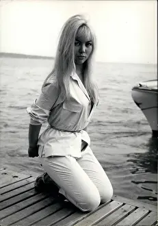 Sandrine: 1950-1959 Actor - Actress