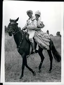 Munro: 1950-1959 Actor - Actress