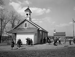 Schoolhouse: 1950s 1960s Elementary School
