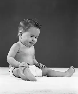 Grunt: 1950s Baby Full Figure Sitting