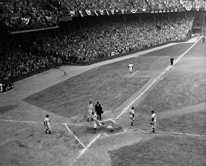 Strides: 1950s Baseball Player Scoring