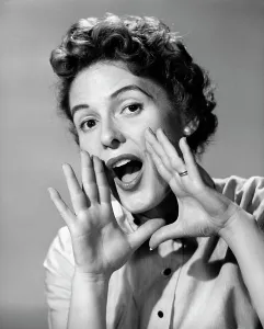Cupping: 1950s Character Woman Shouting