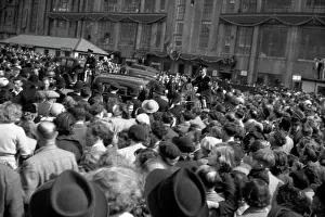 Grandstand: 1953 Coronation Derby
