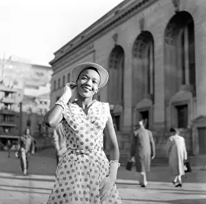 Klaasen: 1955 Thandi Klaasen, singer, doing a little moddeling