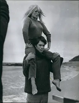 Alright: 1960-1969 Actor - Actress