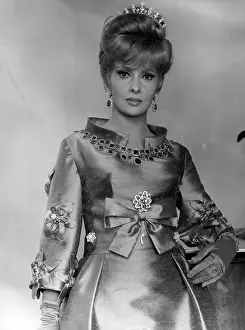 Modeled: 1960-1969 Actor - Actress